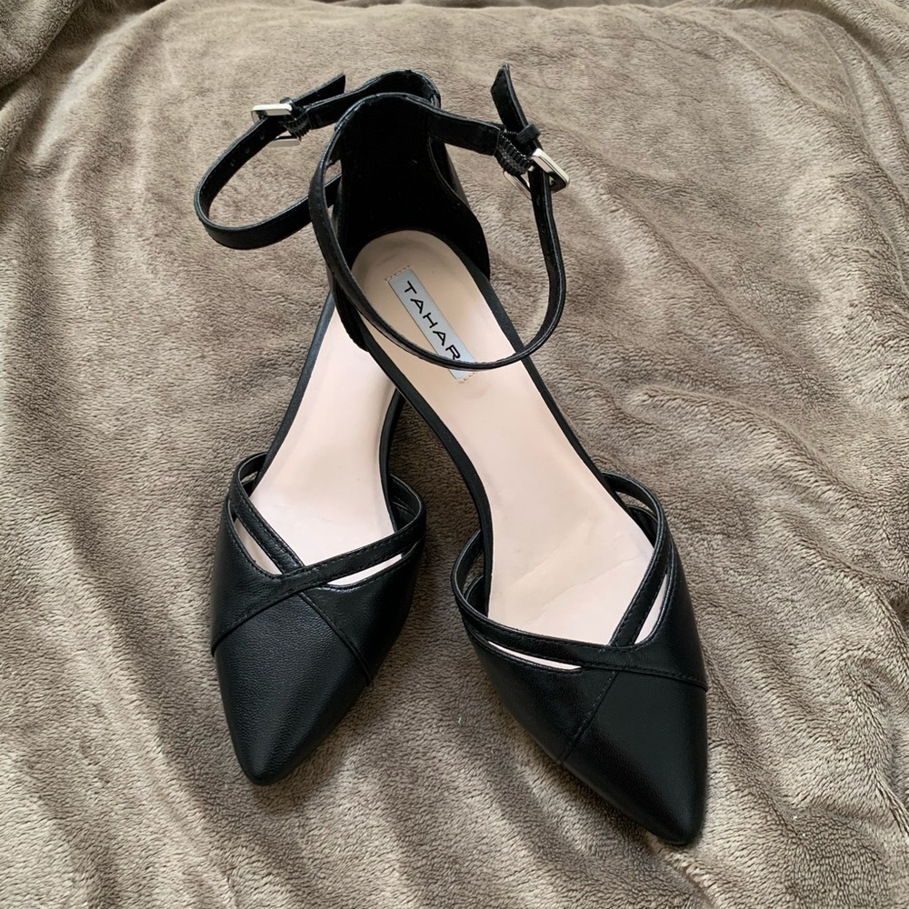 New Tahari Wedge Shoe with Ankle Strap